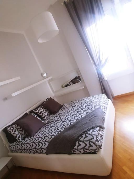 Attico Nelle Torri Di Fiumara Apartment *