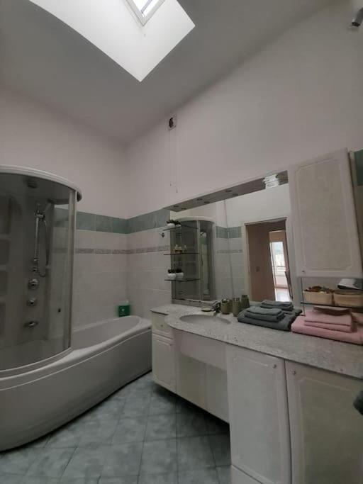 Attico Nelle Torri Di Fiumara Apartment *